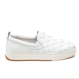 J/SLIDES Woven Leather Slip-on Sneakers/loafers in White   Size 7.5